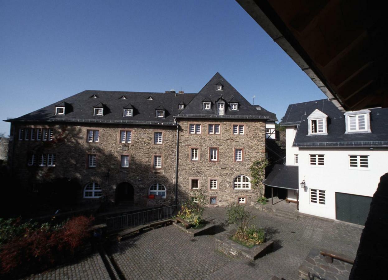 Ferienwohnungen Burg Monschau Exteriör bild